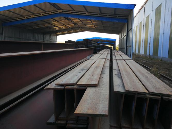 老式瓦房屋顶木结构名称 老式瓦房屋顶木结构名称