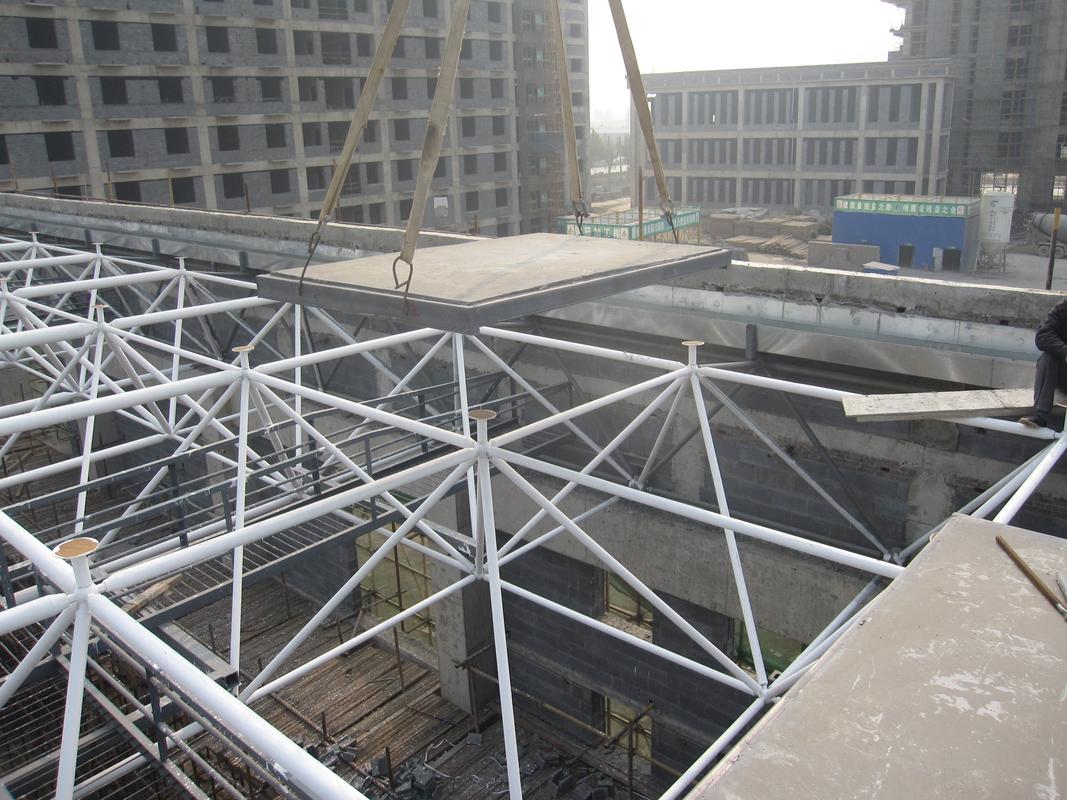 钢构人必读——螺栓球钢网架结构加工和安装环节详解